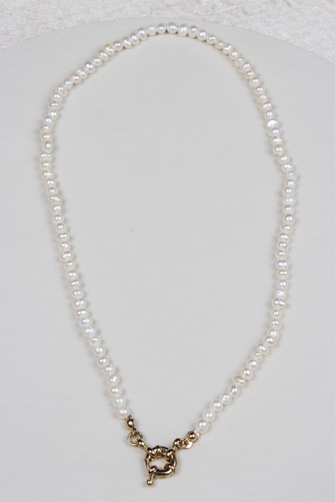 Olia Sara Necklace Freshwater Pearls