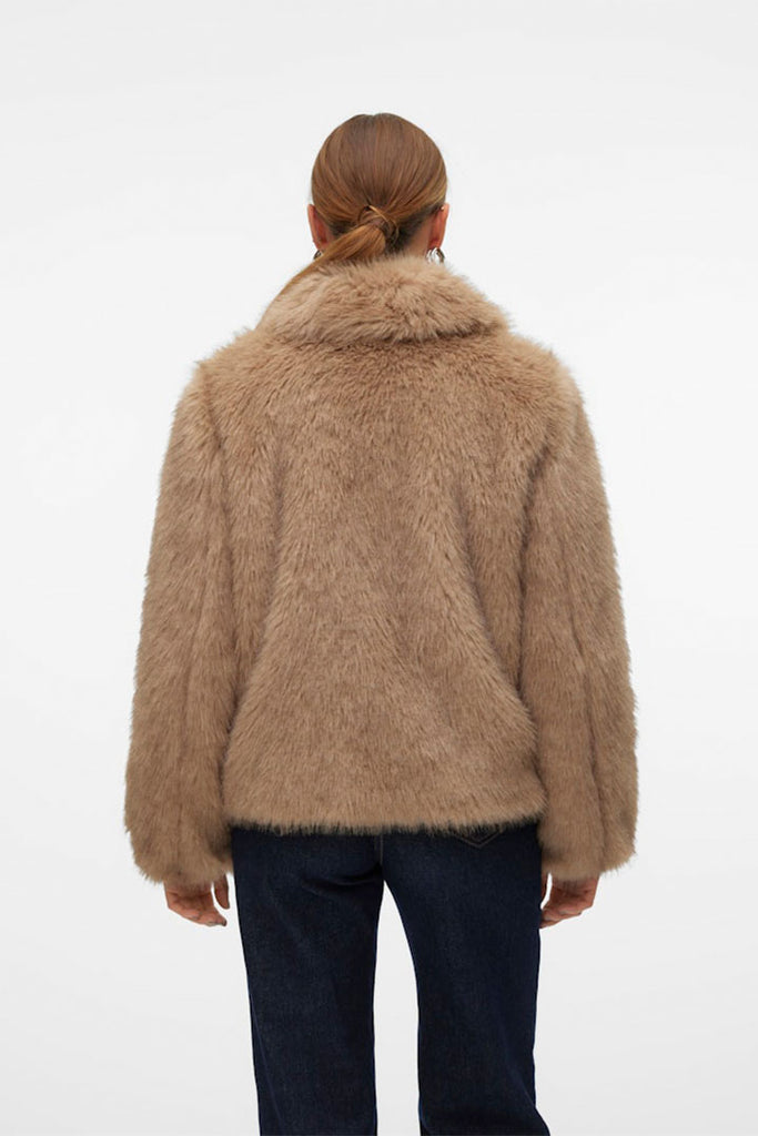 Vero Moda Audrey Short Fur Jacket