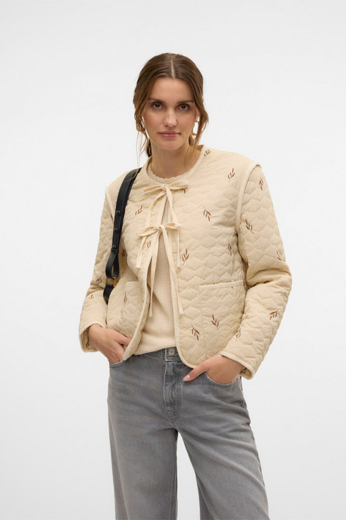 Vero Moda Evelyn Short Jacket